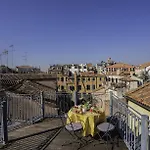Corte Rossa Terrace In San Marco * Velence